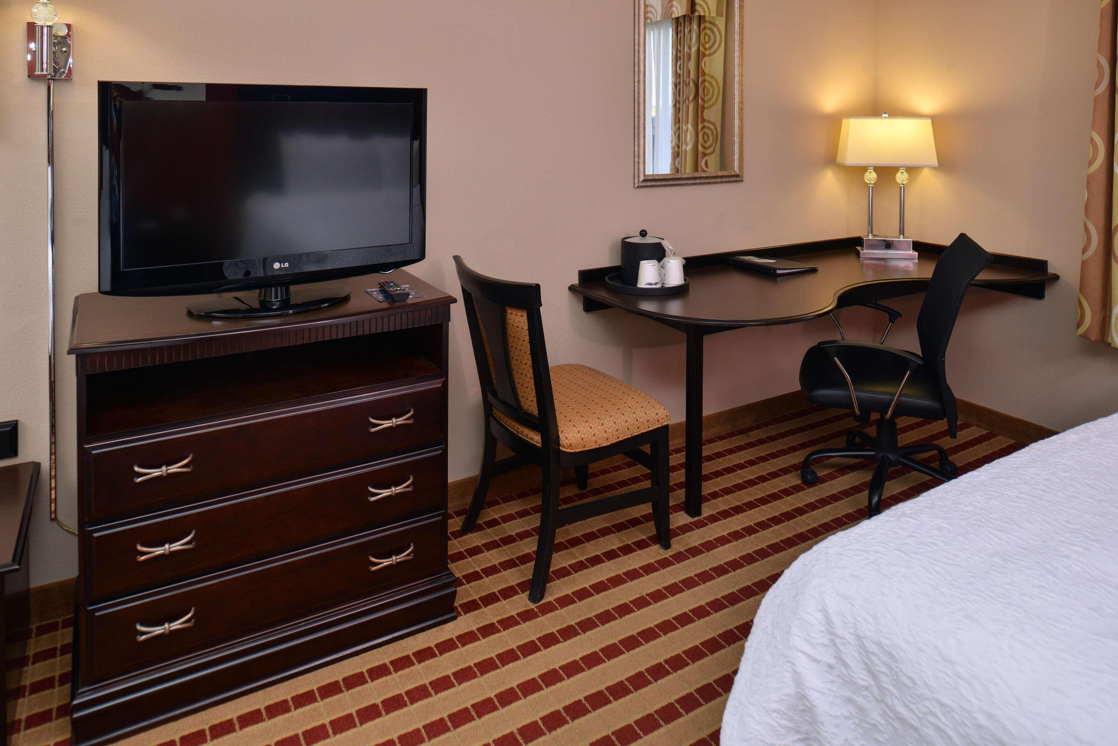 Hampton Inn Clarion Eksteriør bilde